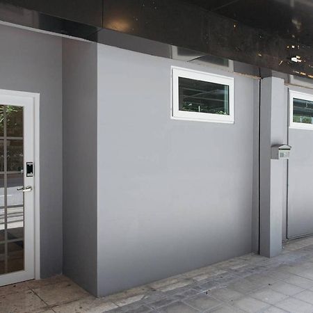 U3 Large 2 Bedroom Full kitchen near BTS Udomsuk Bangkok Exterior foto